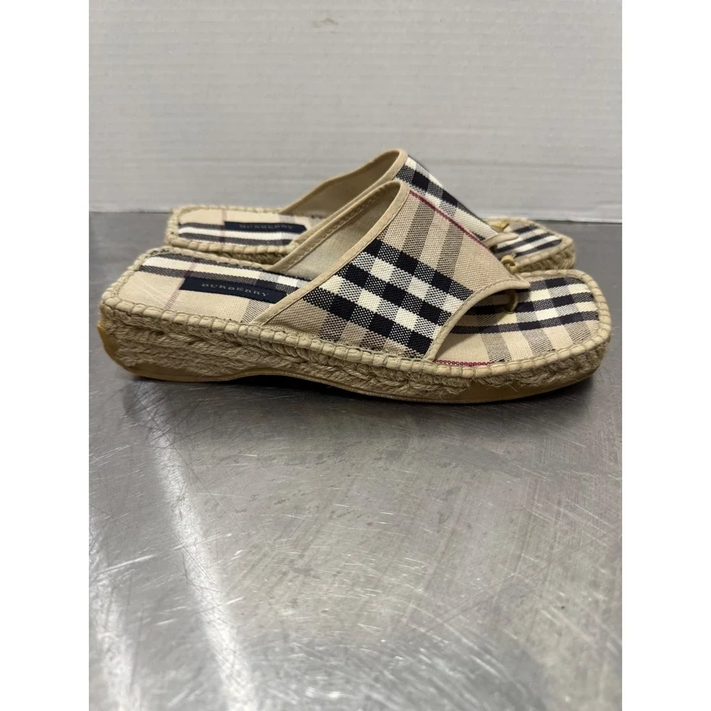 Burberry London Nova Check Espadrille Slide Sandals Tan Plaid Made in Spain 37
